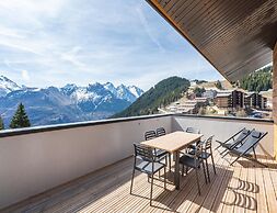 Base for 8 Near Alpe D'huez Slopes