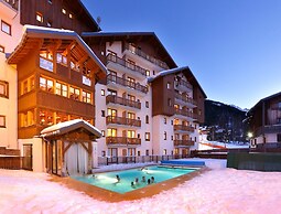 Attractive Apartment With Balcony/terrace