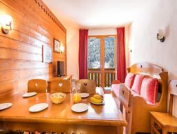 Attractive Apartment With Balcony/terrace