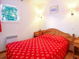 Spacious Alpine Stay for Seven