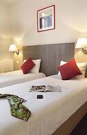 Elegant Vineyard Stay for Three