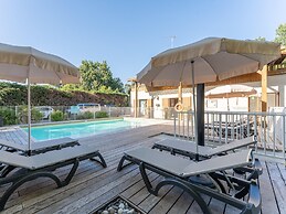 Chic Lacanau Flat Near the Beach