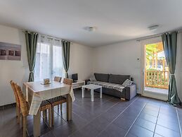 Chic Lacanau Flat Near the Beach
