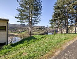 Lake View Miremont Apartment for 5