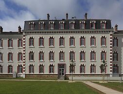 Heritage Apartment for 4 in Epernay