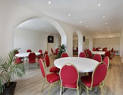Heritage Apartment for 4 in Epernay