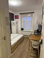 Room-Pauli