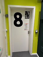 Room-Pauli