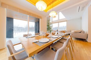 Rose - Rusutsu Chalets