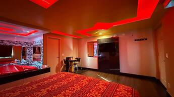 Midway Motel