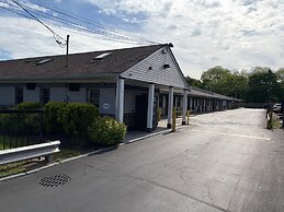 Midway Motel