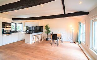 12-guest Apartment on the Main Square
