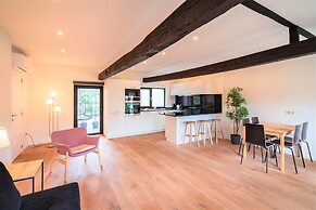 12-guest Apartment on the Main Square