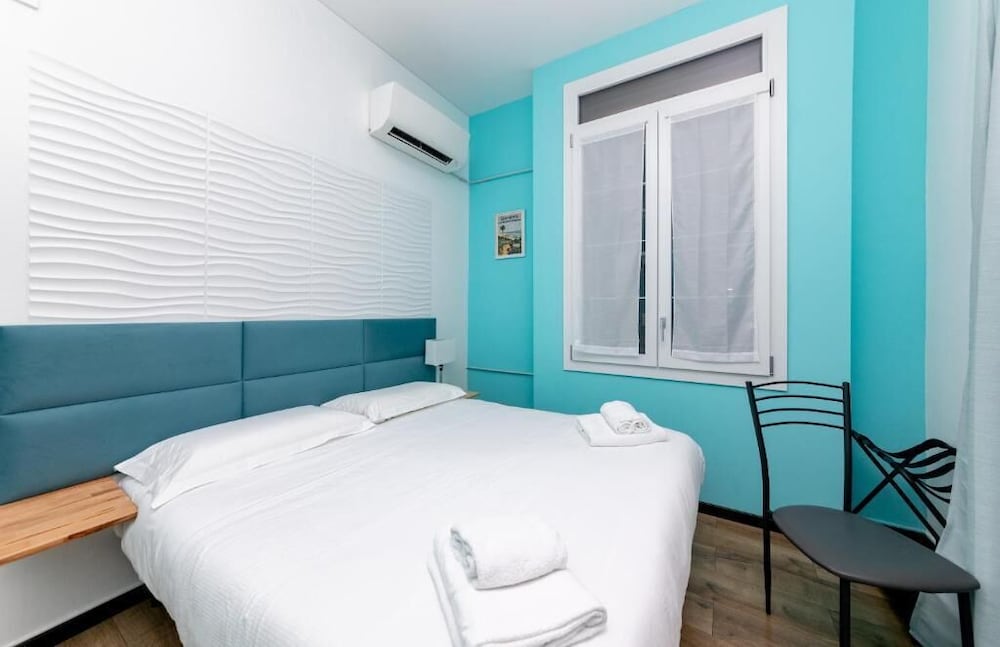 GALIA ROOMS