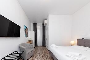 GALIA ROOMS