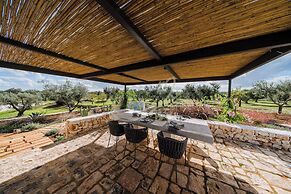 TD Trullo Lumina Boutique Luxury Trulli With Pool