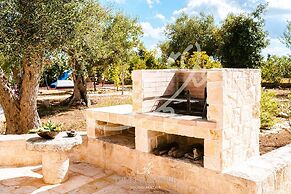 TD Truly Trulli Gentle Breezes Across Olive Va..