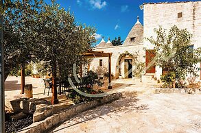TD Truly Trulli Gentle Breezes Across Olive Va..