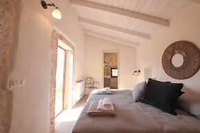 TD Torretta San Procopio Stone House With Pool