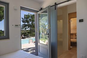 TD Trulli Tortorella With Nature Pool & Sauna