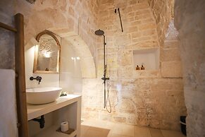 TD Trulli Tortorella With Nature Pool & Sauna