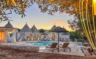 TD Trulli di Carole Renovated Trulli With Pool