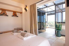 TD Apulianretreat Scenic Villa With Hammam & Pool