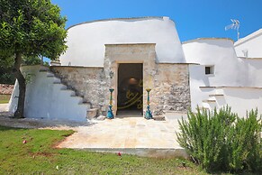 TD Apulianretreat Scenic Villa With Hammam & Pool