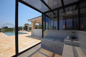 TD Apulianretreat Scenic Villa With Hammam & Pool