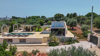 TD Apulianretreat Scenic Villa With Hammam & Pool