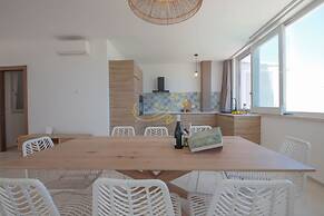 TD Villa Maestrale Luxury Pool & Sea View