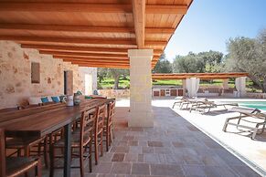 TD Villa e Trulli il Bergamotto W/pool & Med/c..