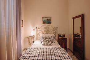 Boutique Hotel Fox's Inn