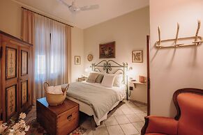 Boutique Hotel Fox's Inn