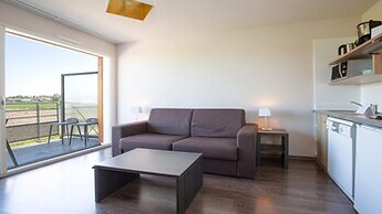 Coastal Apartment Stay for 4