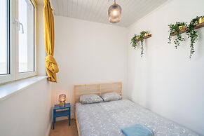 Large Antwerp City Center Apartments2bbkns