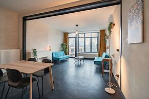 2BR City Stay - Grand Central Area