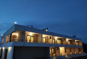 tukan otel