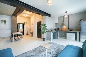 Antwerp Central 1br/7p Apartment
