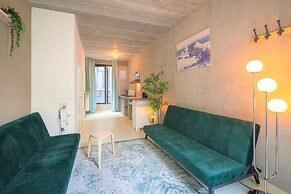 Antwerp Central 1br/7p Apartment