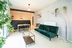 Antwerp Central 1br/7p Apartment