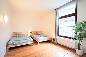 Old Town Lodge Antwerp Apartment