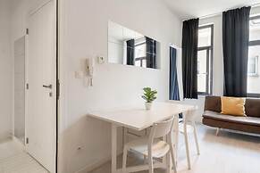 Stylish Antwerp City Apartment for 7