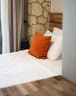 naya port otel