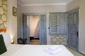 naya port otel