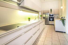 3 Bedroom Cosy Apartment