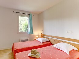 Accessible Apartment With Garden
