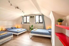 Aesthetic 2BR Apartment in Antwerp