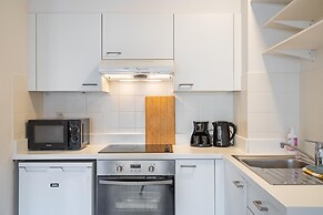 Antwerp Bright Apartment Stay
