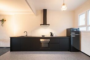 2BR Apartment Near Grand Central Station